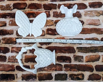 Vintage Burwood 1980's Bathroom Wall Decor Set - White
