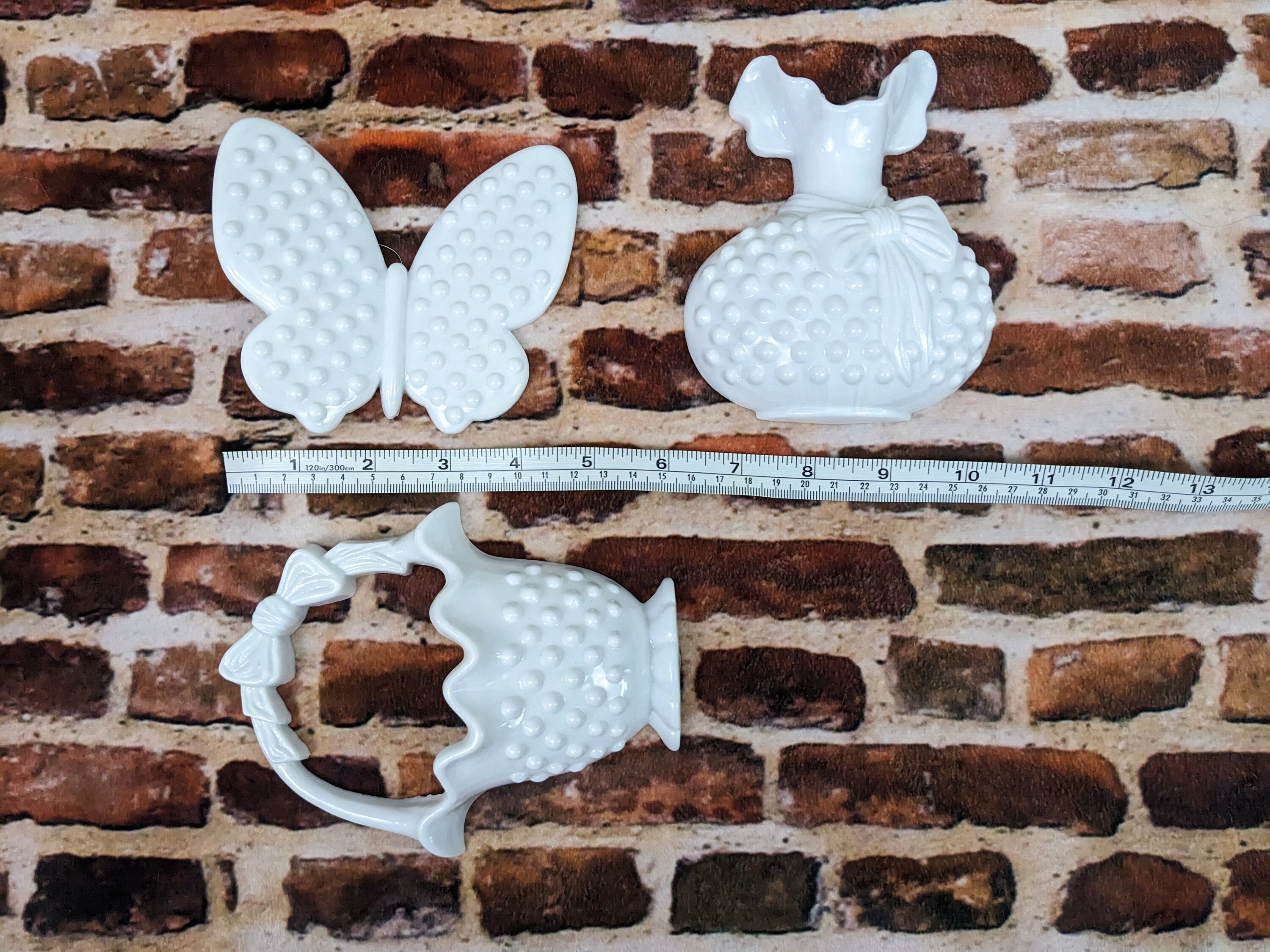 Vintage Burwood 1980's Bathroom Wall Decor Set - White