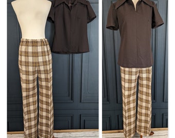 Vintage 70's Women's Leisure Suit - Brown Knit Shirt and Plaid Flared Leg Pant Suit - Size Medium