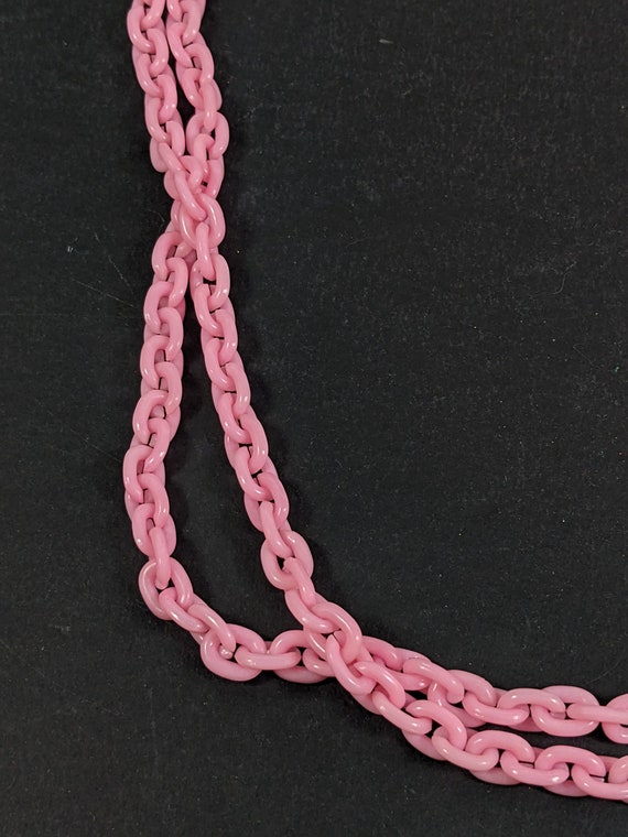 Vintage Plastic Chain Necklace - Pastel Pink Link… - image 4