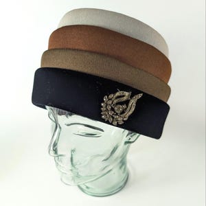 Ladies Brown Velvet Cap - Etsy display picture 3