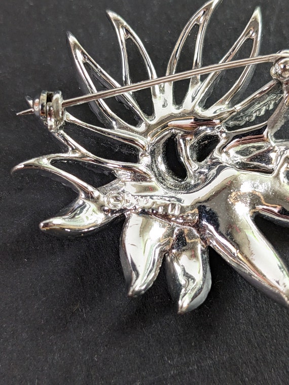 Broche Ancienne En Forme De Fleur 3D Signée Sarah Coventry - Bijou Vintage