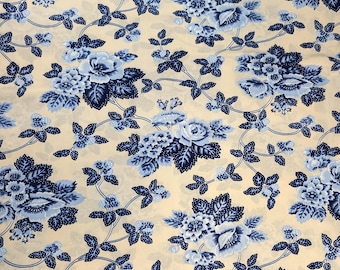 1点物⭕️お安く!◎Custom Vintage fabric◎AR 9.6 Vintage Sewing Material Fabric - Blue Floral Chintz Print off