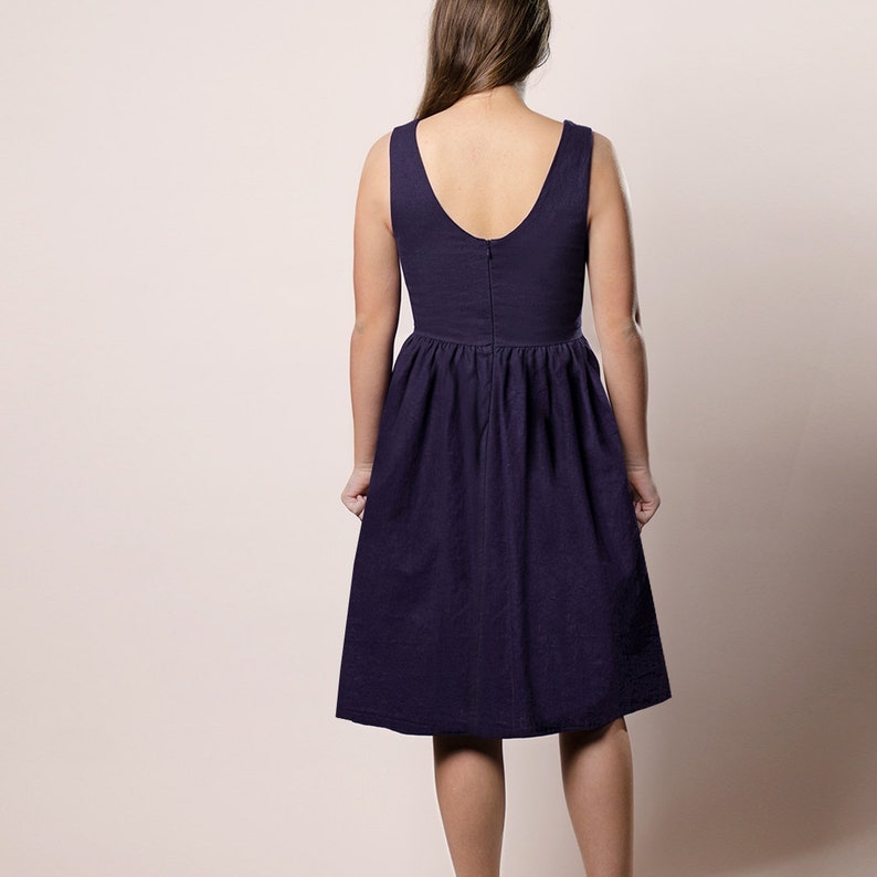 fit and flare v neck