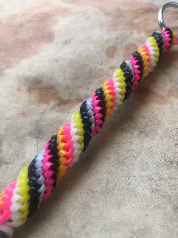 Ready to Ship Woven Keychain Rexlace Plastic Lace Scoubidou Scoubi