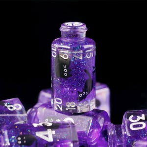 Purple Cat 7-delars Alchemy RPG-tärningar för Dungeons & Dragons, Potion-tärningsset, D6, D20, Alchemist-flaska