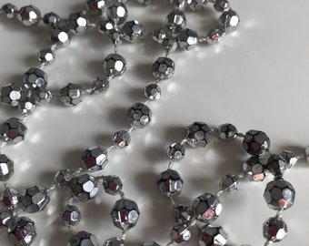 Vintage necklace - metallic silver self strung plastic faceted beads - Costume Jewelry