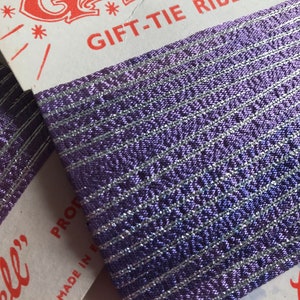 Vintage Flieder Glitzer Geschenk-Krawattenband - 3 m auf original Karte