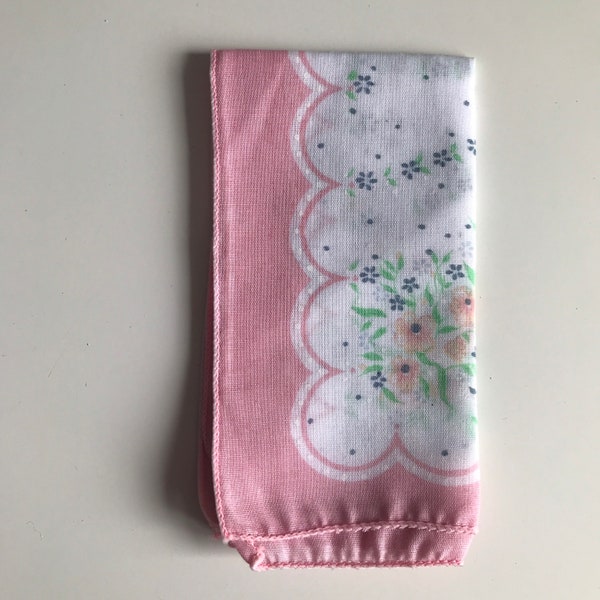A Vintage Floral Cotton Lawn Handkerchief - Dainty Ladies' Hanky