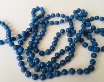 Vintage necklace - soft wedgwood blue self strung plastic beads - Costume Jewelry