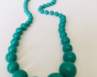 Vintage necklace - sage green self strung plastic beads - Costume Jewelry