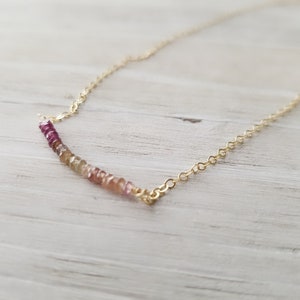 Tundra Sapphire Bar Necklace, Dainty Beaded Necklace, Layering Necklace, Sapphire Necklace afbeelding 5