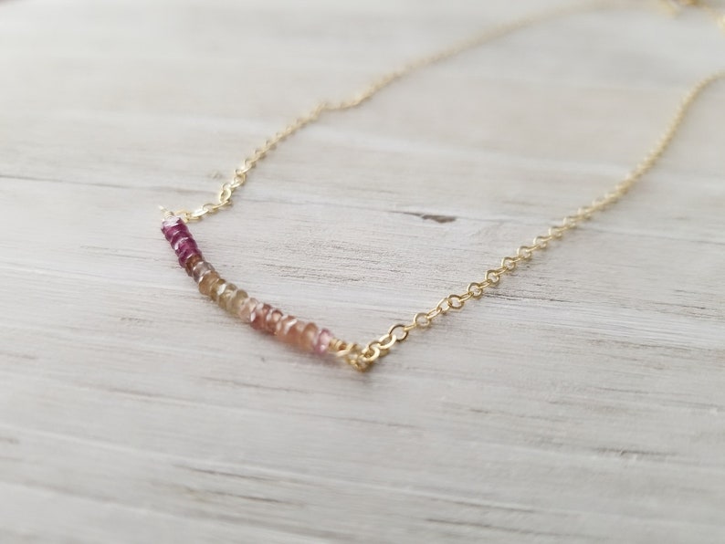 Tundra Sapphire Bar Necklace, Dainty Beaded Necklace, Layering Necklace, Sapphire Necklace afbeelding 5