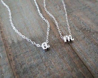 Collier initial, Collier en argent sterling, Collier monogramme, Bijoux lettre