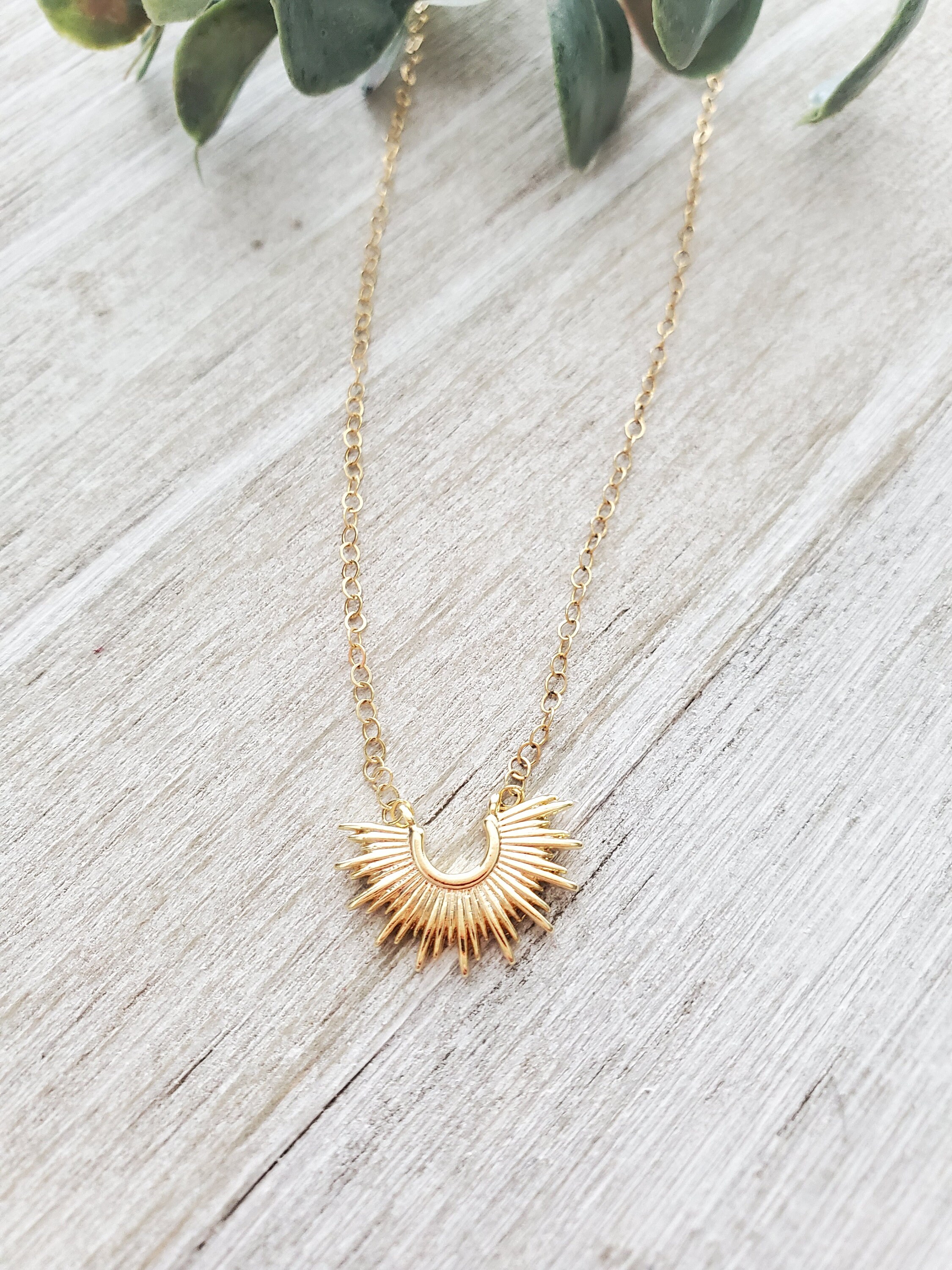 Sunburst necklace Clearance
