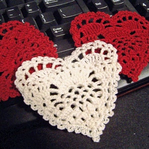 A Merry Heart DIGITAL PDF crochet pattern. image 1