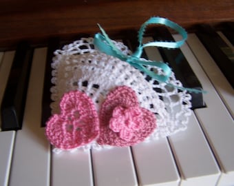 DIGITAL Crochet Heart pocket w/ floral Mini Heart patterns, tutorial