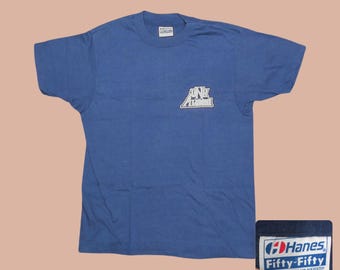 Vintage 80s UNH Alumni T-Shirt Navy Blue Single Stitch Hanes Blue Bar Collegiate Tee Mens Medium