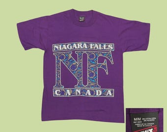 Vintage 90s Niagara Falls Canada Paisley Graphic T-Shirt Purple Medium