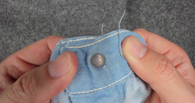 Jean Wrangler bleu cloche des années 1960 | Denim Curvy Fit taille haute bleu bébé | Taille 2 Sablier taille 26 Petite image 8