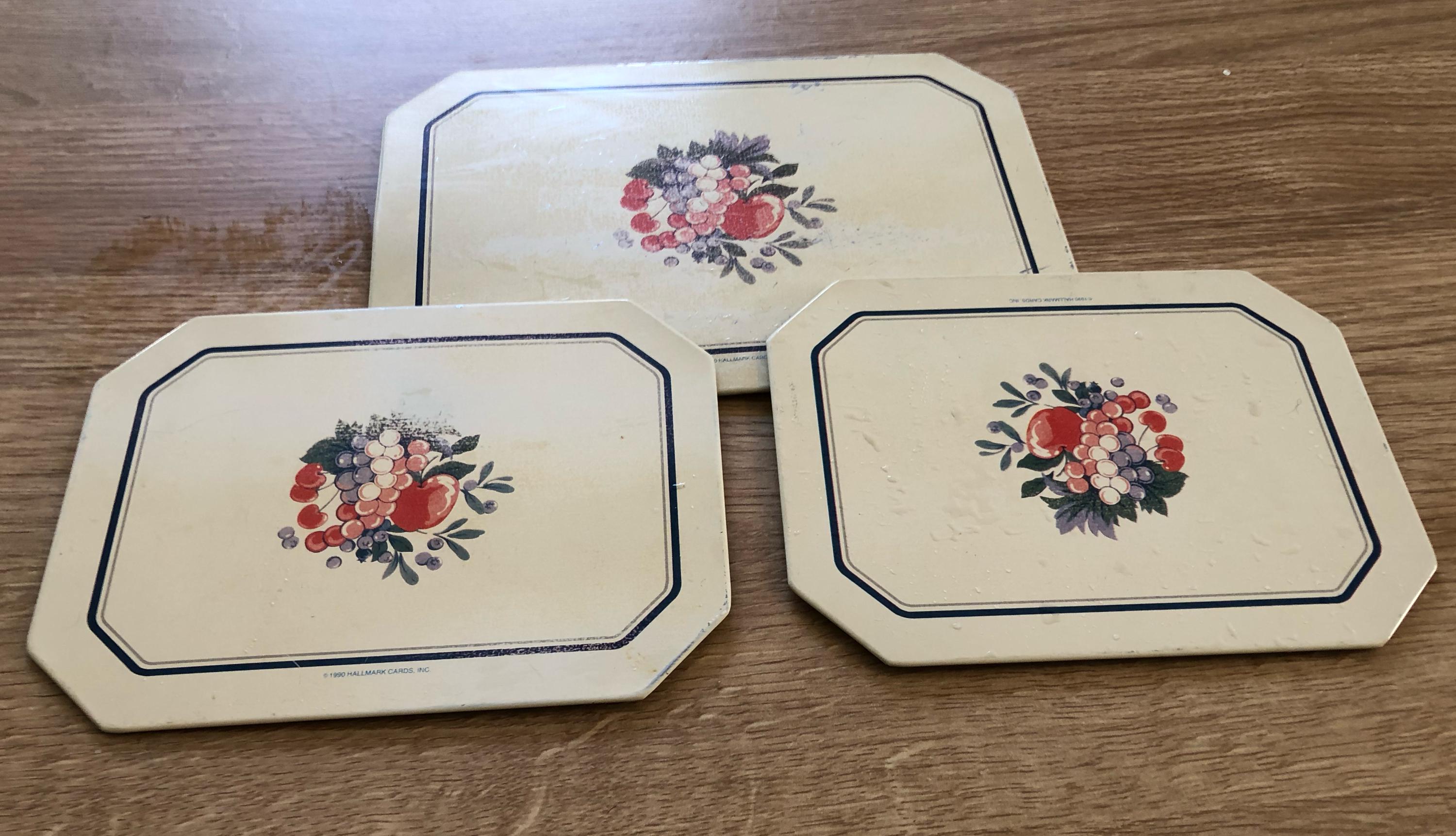 Vintage Hallmark Hot Pads Set: 1990s Octagonal Fruit & Flowers - Etsy Vintage Hallmark 90s hot mat set display picture 1