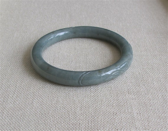 Ming’s Honolulu Green Jade Bangle - image 2