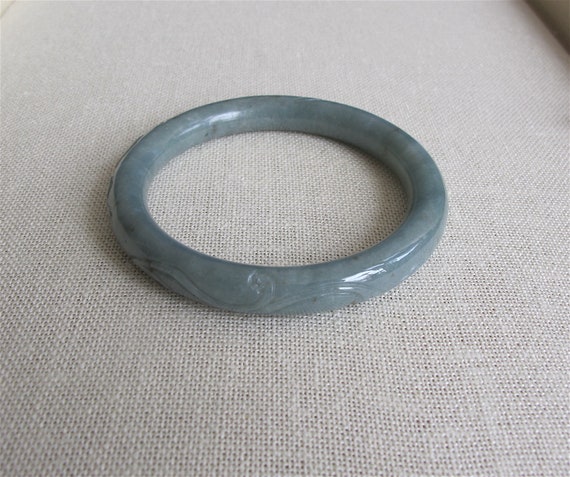 Ming’s Honolulu Green Jade Bangle - image 1