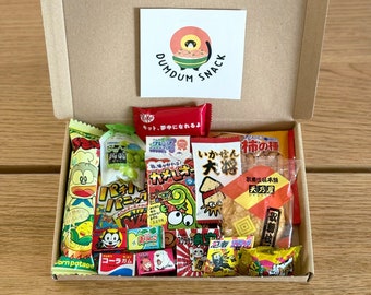 Dum Dum 15 Stück japanische Mystery Snack Box, asiatischer Snack, Geschenkset, süßer und herzhafter Snack