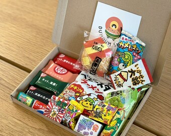 Dum Dum 15er KitKat Japanische Snack Box, Asiatischer Snack, Geschenk Set, süß und herzhafter Snack