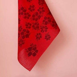 Anemone Floral Print Bandana in Red and Burgundy