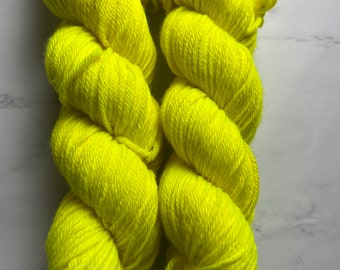 Hand Dyed Yarn | Semi-Solid Yarn | Worsted Weight Yarn | Lemon | Superwash Yarn | Merino Yarn | Yellow Yarn