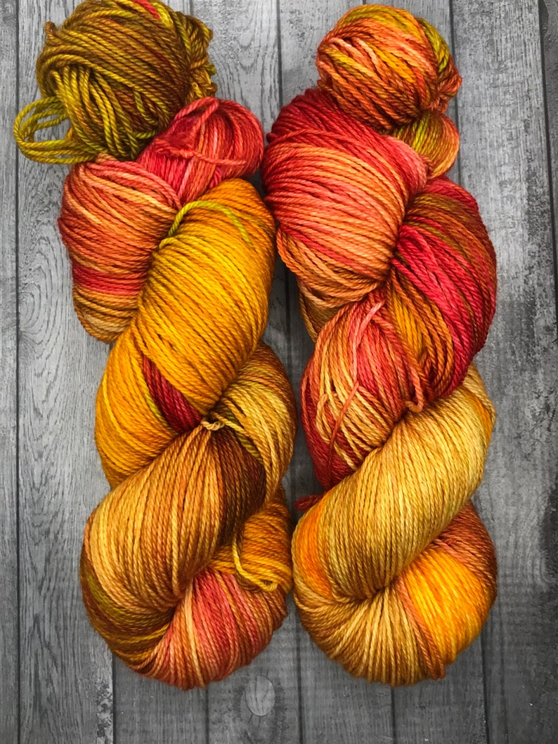 Hand Dyed Yarn. Variegated Yarn. Fall Yarn. Autumn Vibes. | Etsy