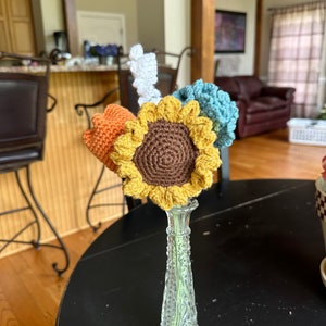 Small--Crochet Flower Bouquet