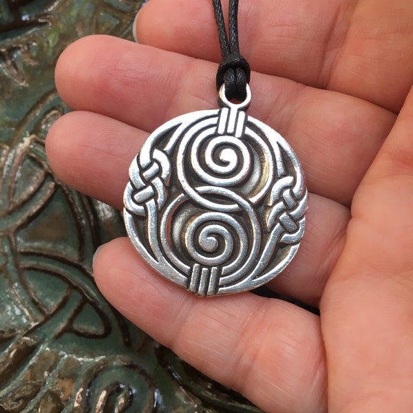 Chalice Well VESICA PISCIS Pendant fine pewter avalon celtic pagan jewelry glastonbury spiral