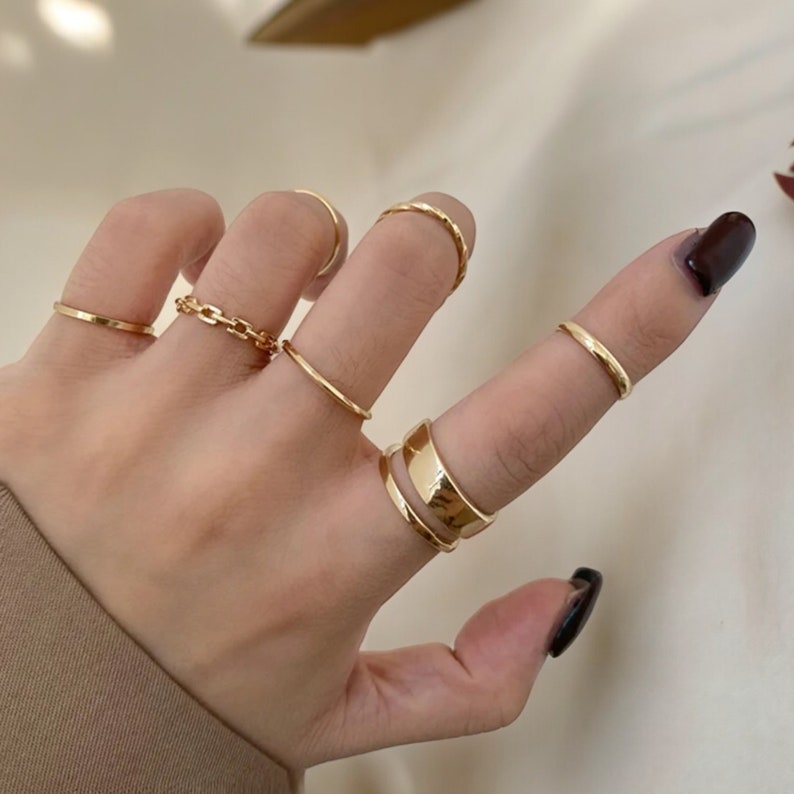 7-teiliges zierliches Goldring-Set, Knuckle-Ring-Set, lässiges Ring-Set, Damen-Ring-Set, minimalistisches Ring-Set, Geschenk für Frauen, Mutter-Ring-Set Bild 3