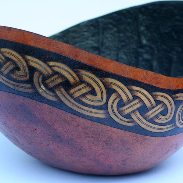 Celtic Knotwork Pyrography Gourd Bowl