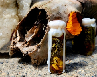 Hedge Witch Apothecary Oil | Handcrafted Ritual Anointing Oil | Frankincense, Myrrh, Amethyst & Sacred Botanicals | 12 mL