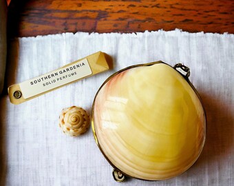 Plumeria Solid Perfume Shell Gift Set