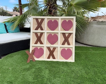 Giant Wood Tic Tac Toe Game, Folding Stand, Jumbo Hearts & X's valentines proposal