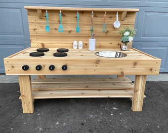 DIY Cedar Mud Kitchen Plans