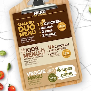 Puede incluir: Plantilla de menú de restaurante en una tabla de madera. El menú presenta opciones de "Shared Duo Menu", "Kids Menu" y "Veggie Menu". Incluye texto para "Restaurant Menu" y "Editable Formats" con iconos de tipo de archivo.