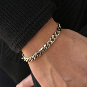 Bold Silver 7mm Curb Chain bracelet, Thick Silver Chain Bracelet, Mens Waterproof Jewelry, Mens Everyday Jewelry High Quality tarnish Free