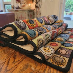 Modern Farmhouse Penny Runner, PRINTED PATTERN (wool applique, penny rug)