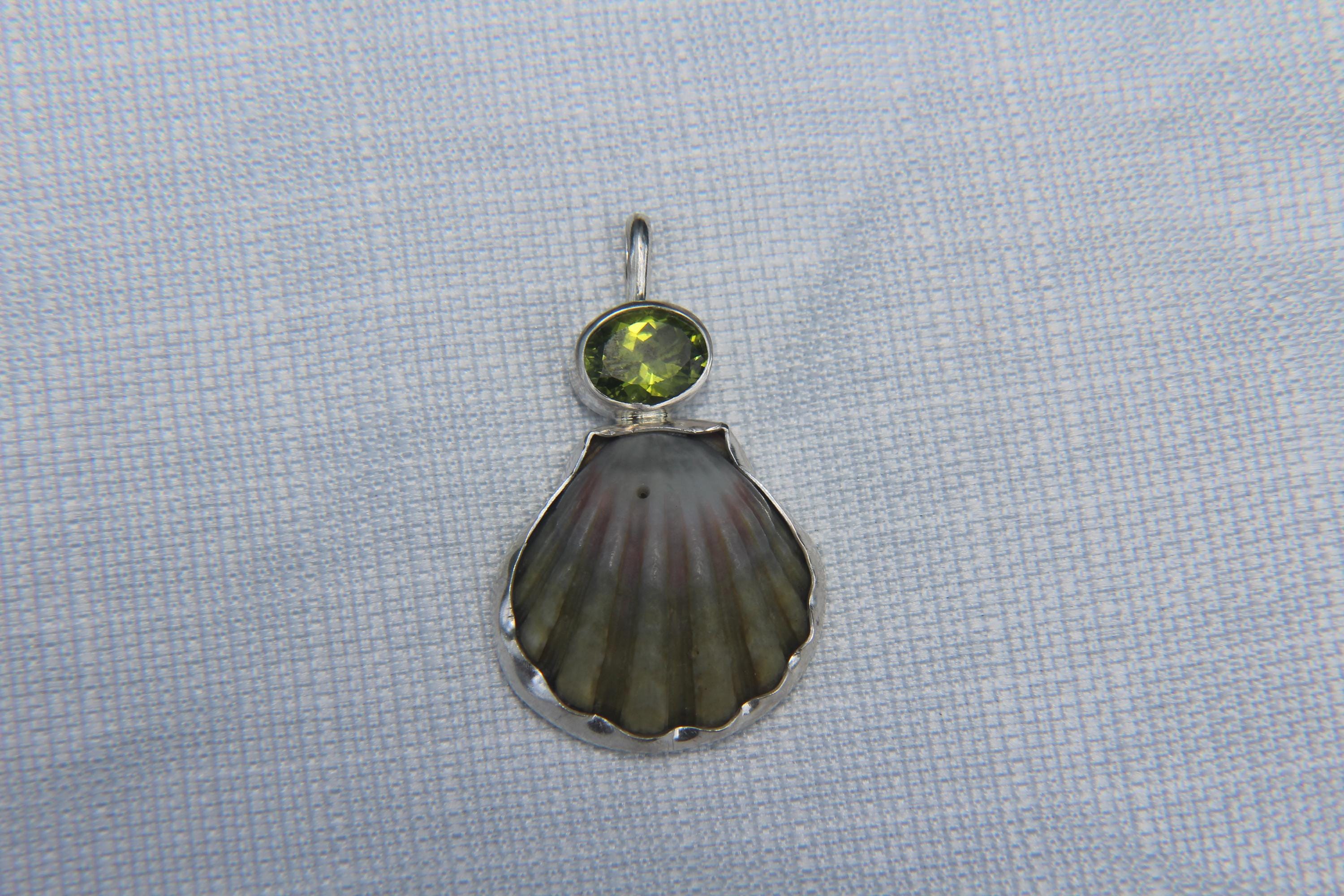 Hawaiian peridot - Etsy 日本