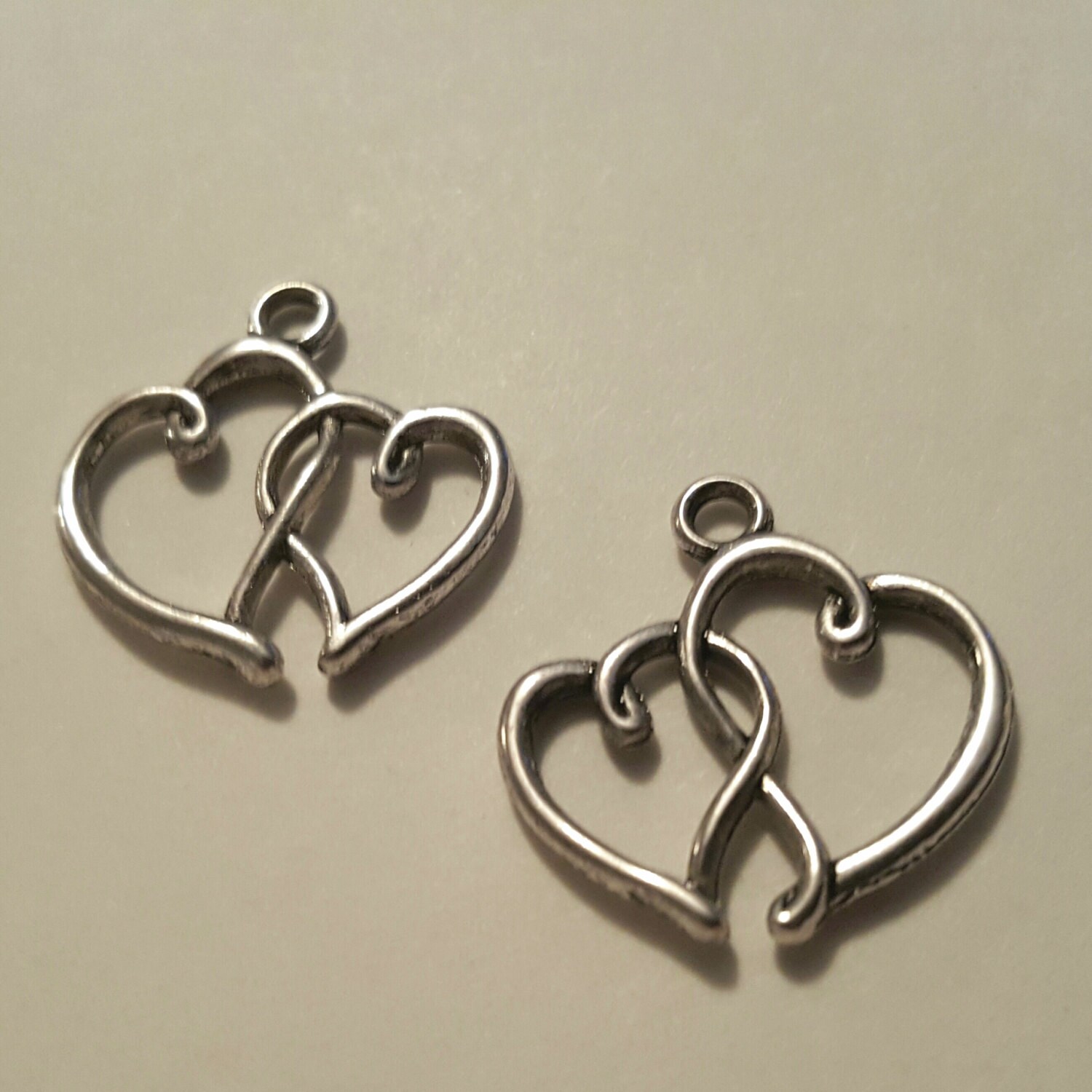 Double Linked Heart Charms Favor Invitation Decoration Silver 100 Pieces 