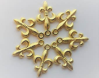 Fleur De Lis Charms - 10 pc. - Gold Fleur De Lis - 3D -DIY Charms - Christian Charms - Lead Free Charms - Mardi Gras - Saints Charm