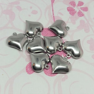 Puffy Heart Charms 10 pcs. Hollow Heart Charms Silver Heart Charms Stainless Heart Charm Heart Charms Silver Hearts Charms imagem 3