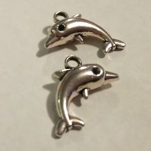 Silver Dolphin Charm - 10 pcs. - Dolphin Charms - 3D dolphins - Sea Charms -  Ocean Charms - Dolphins