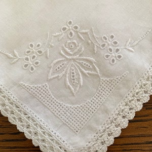 Vintage Embroidered Bridal Handkerchief: Crocheted Lace Edging