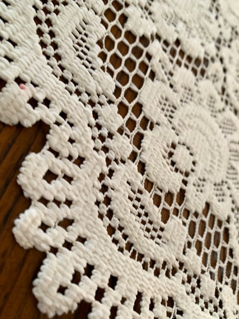 Individual Vintage Doily, Heavy Lace with Flowers, 19 Diameter No spots